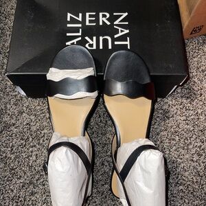 Naturalizer Black Strappy Sandals